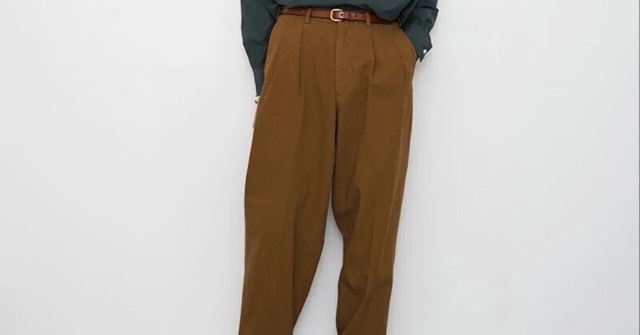 HEUGNの代名詞的パンツ HEUGNの代名詞的パンツ