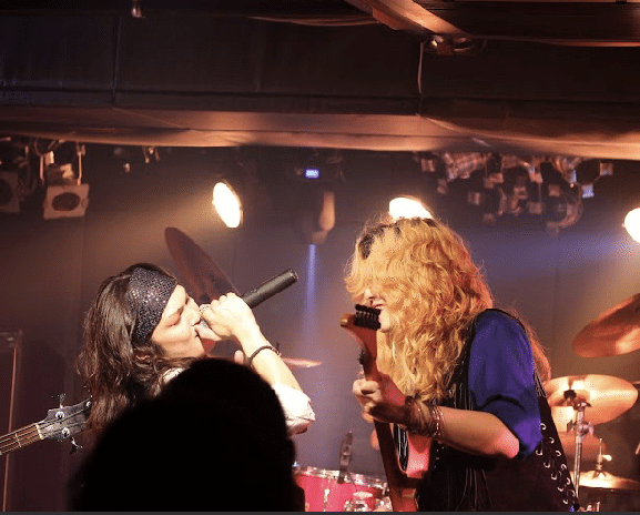 4 [ライブレポート] 80年代の香りが漂う若きロックバンド「LEATHER