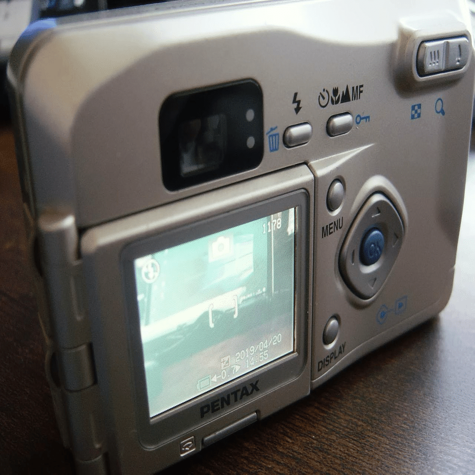 PENTAX Optio 330GS｜元田中マロ