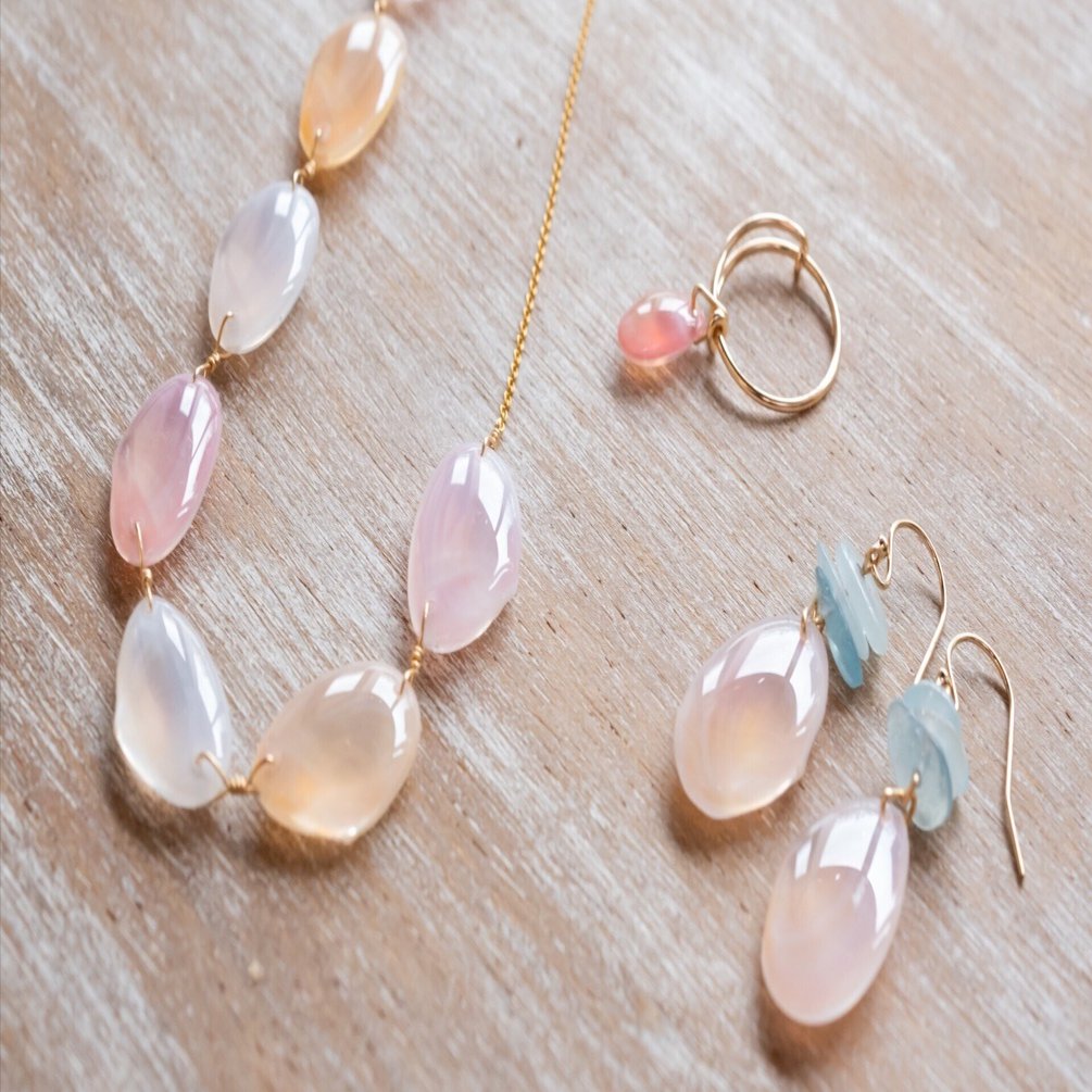 鎌倉の桜貝を使った唯一無二のアクセサリーを、Lino Drops Kamakuraで