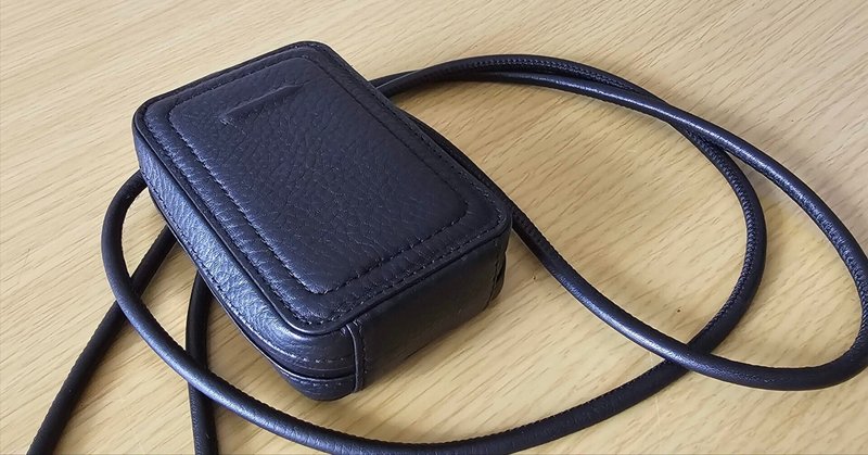 コンパクトに必需品を携帯 objects.ioのマイクロバッグ｜ふみぞう 