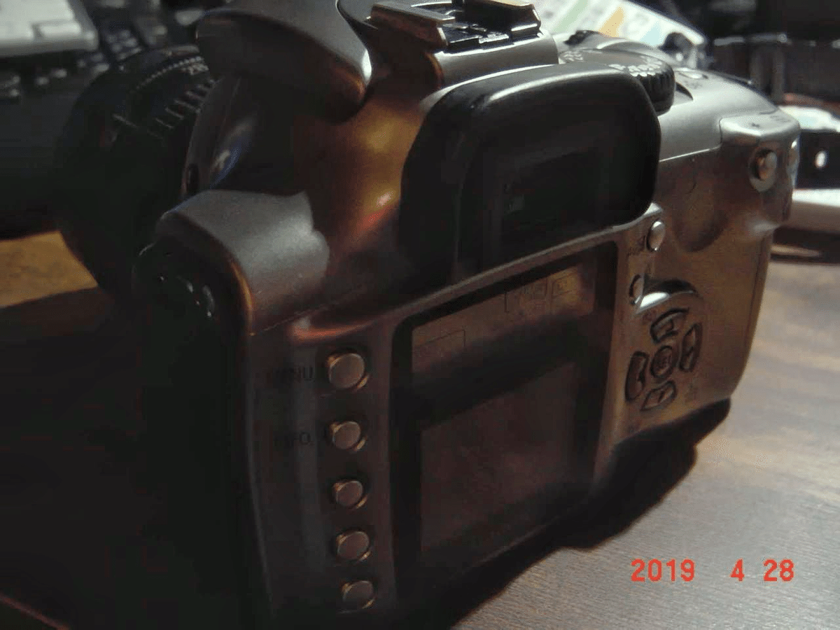 CANON EOS Kiss Digital｜元田中マロ