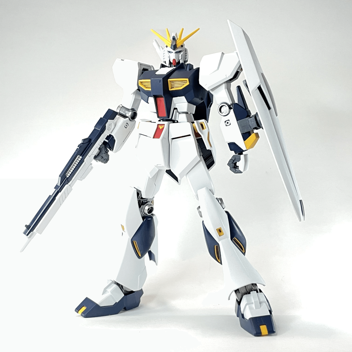 プラモデル】EG νガンダムはじめました｜酒井洋一｜行政書士