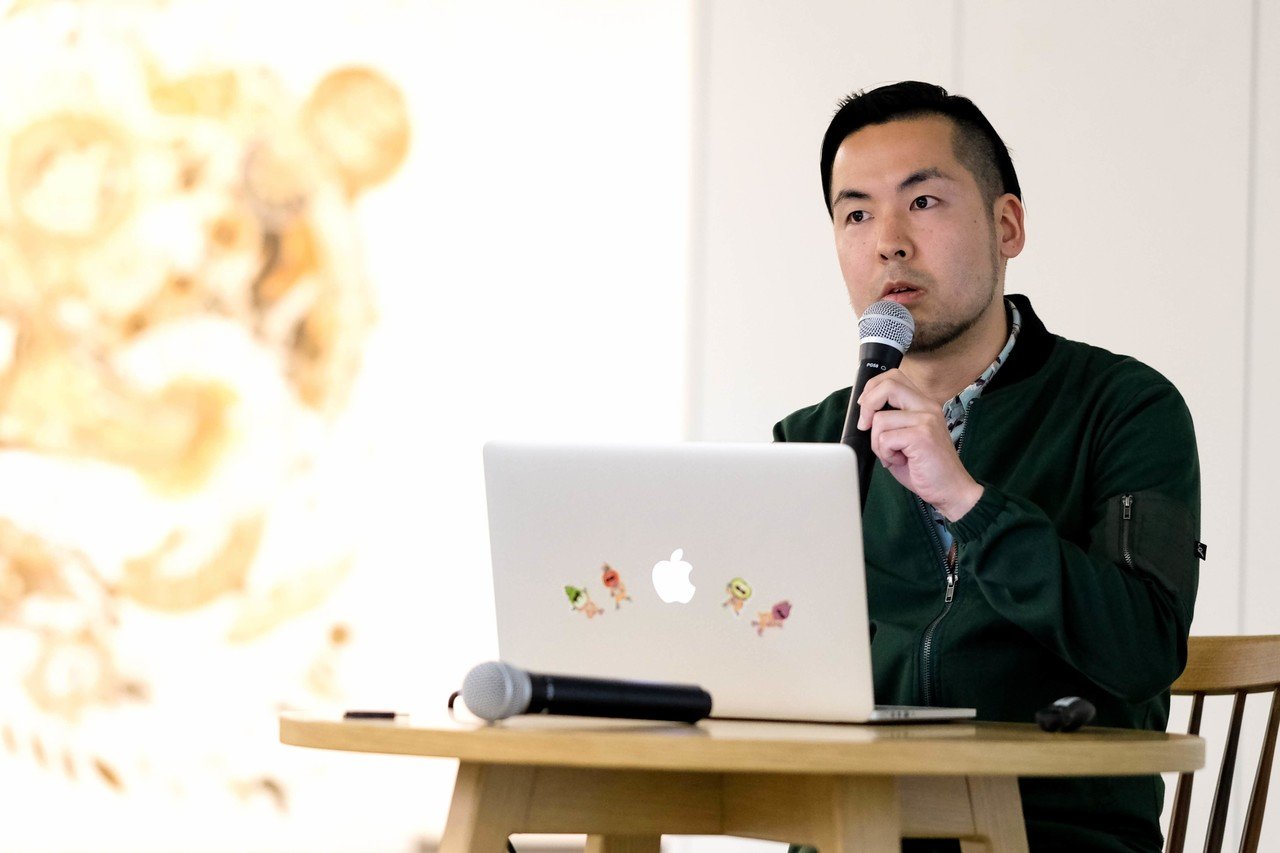 デザイナーが「見え方」だけでなく「在り方」にまで介在する。それが