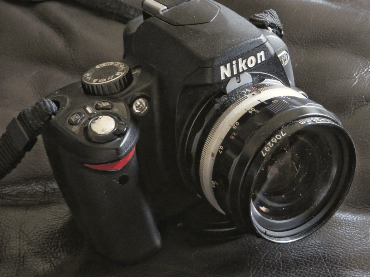 Nikon D60｜元田中マロ