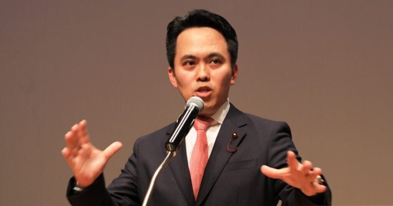 地鶏や 虎視眈々>