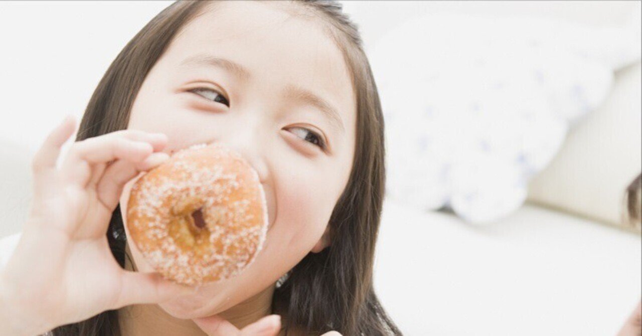 どのような種類のスナックが食物繊維の優れた供給源ですか?