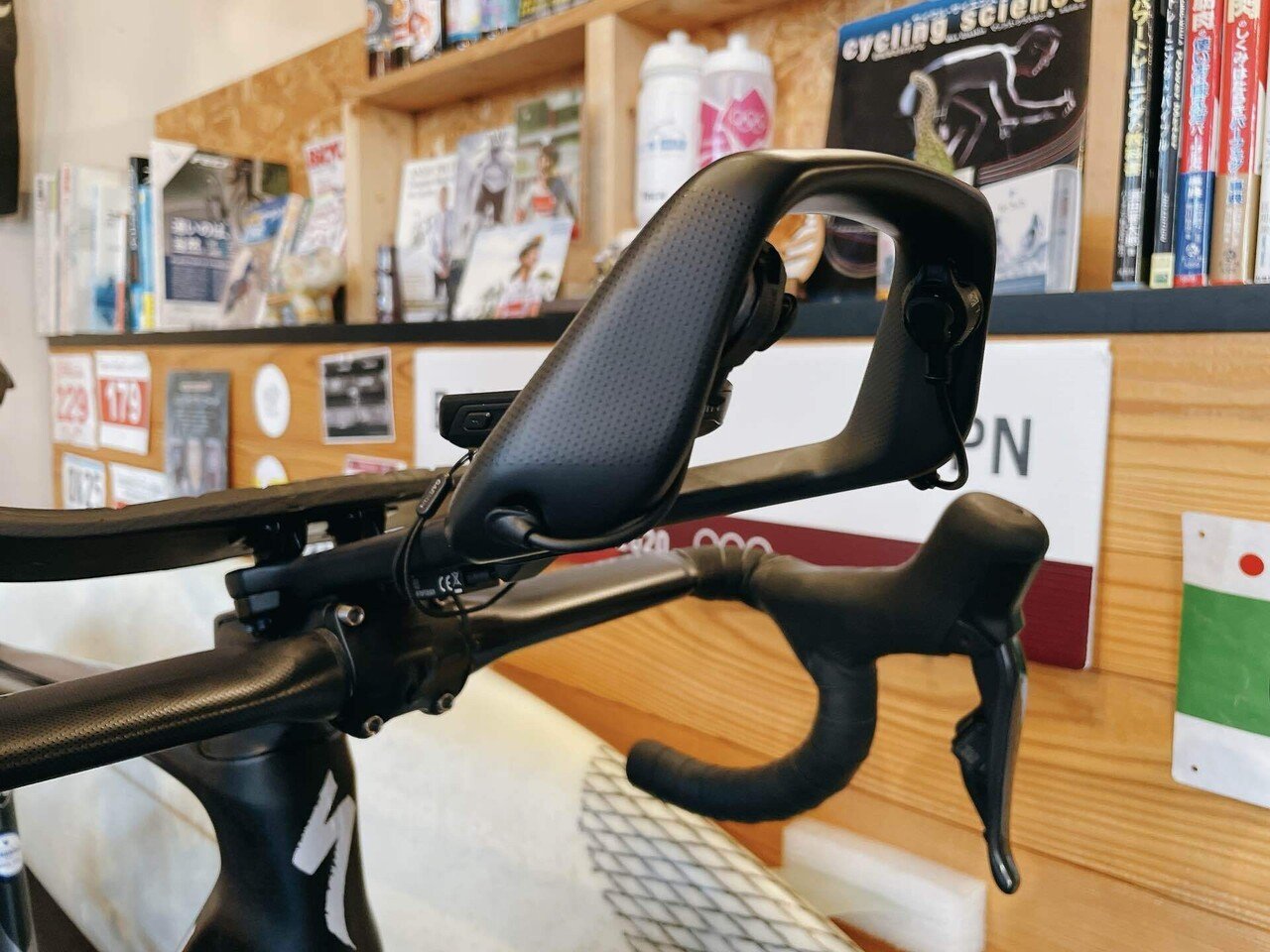 しろさとTTに向けて】エアロバーへのスイッチの追加｜BIKE SHOP FORZA の note（ブログ）です。