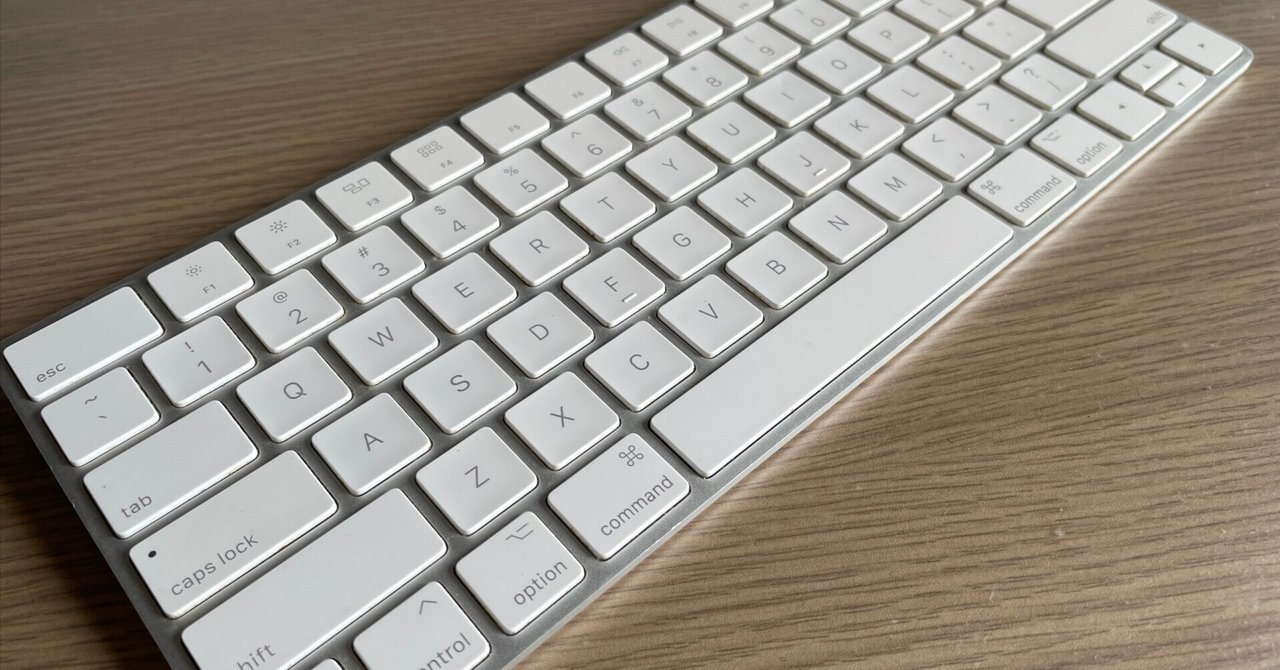 Apple Magic Keyboard 1st Gen｜Akio van der Meer