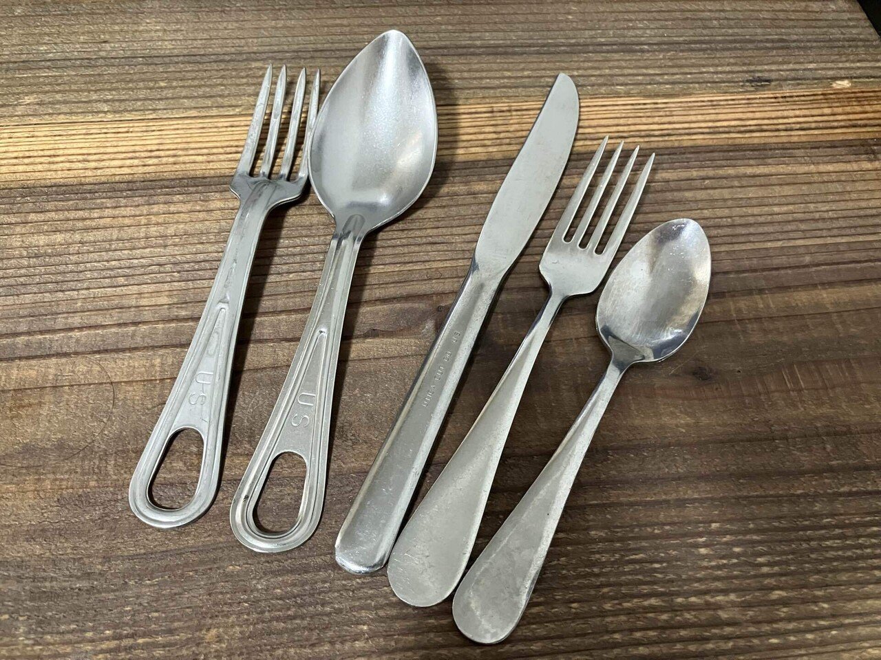 ウッドハンドルカトラリーセット 軍幕 軍物 野営 無骨 ソロキャンプ ウッドハンドルカトラリーセット 軍幕 軍物 野営 無骨 ソロキャンプ