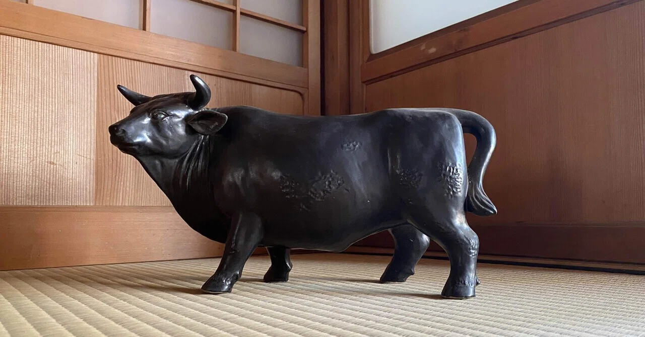 祖母の家を片付ける【小物編-縁起の良い所へ】｜切り絵作家 ひら子