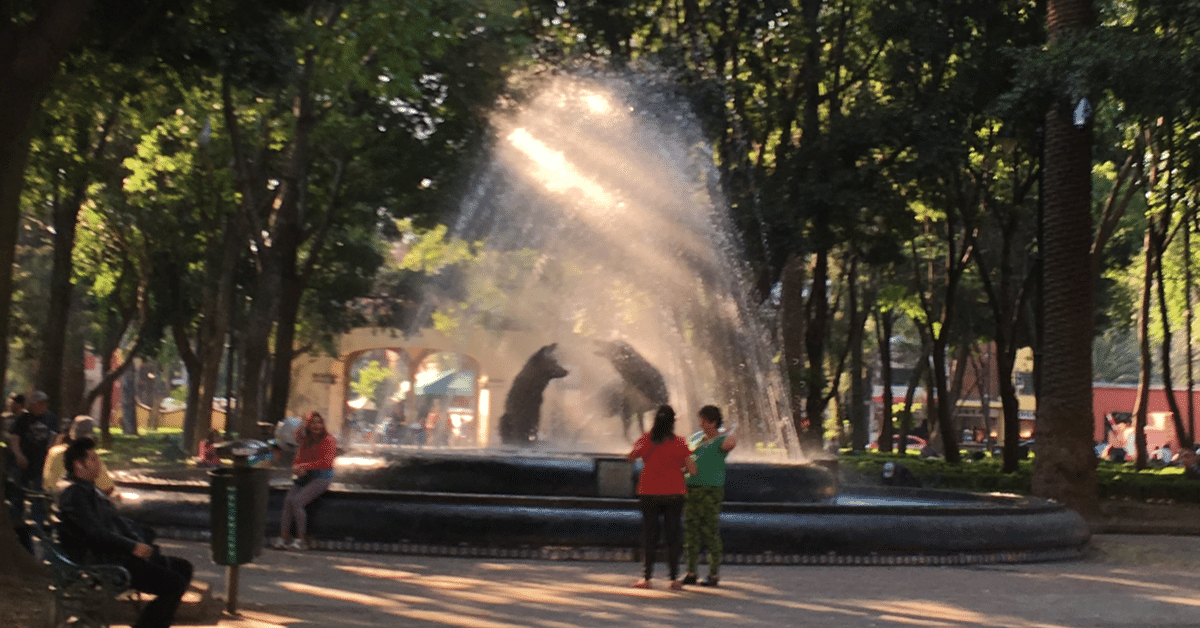 天国の口,終わりの楽園('01メキシコ) 天国の口,終わりの楽園('01メキシコ) 天国の口、終りの楽園。 : 作品