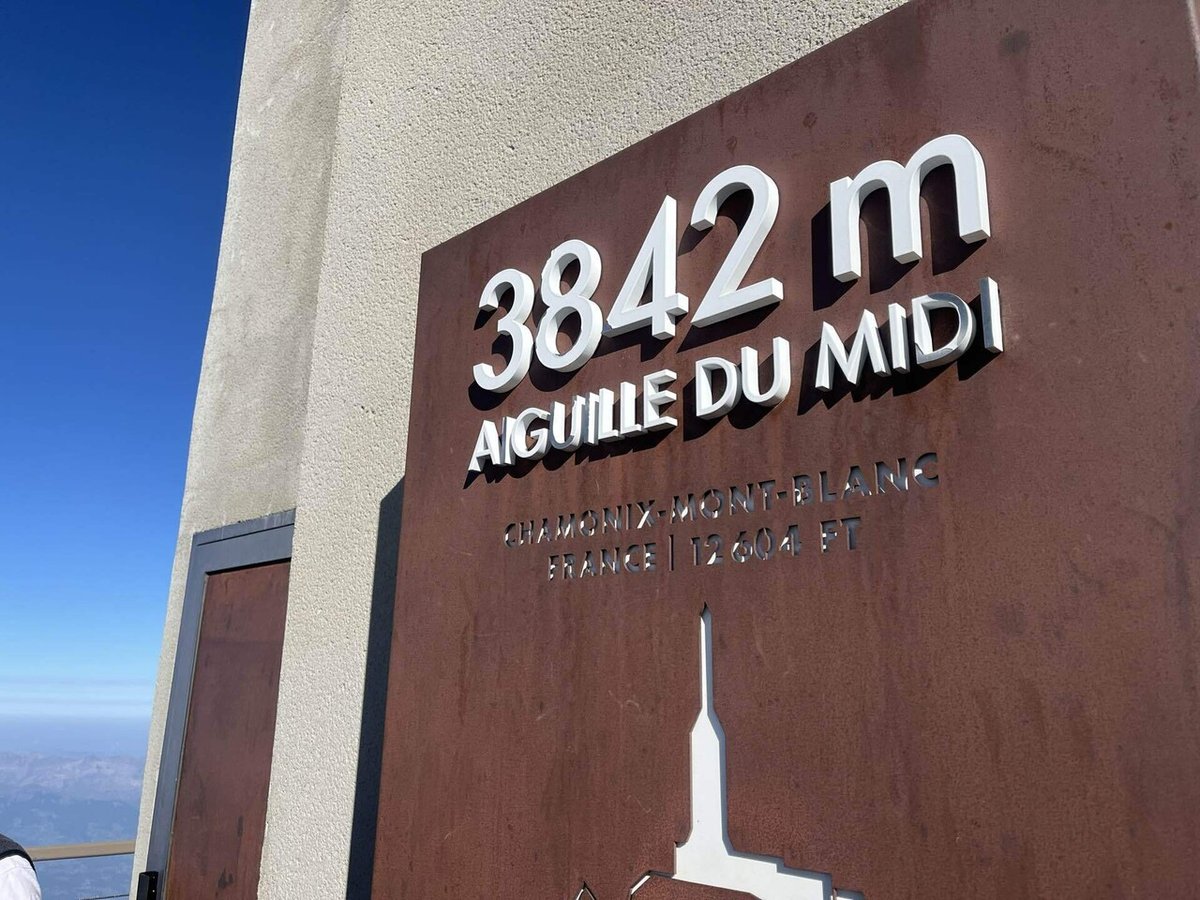 エギーユ・デュ・ミディ Aiguille du Midi 