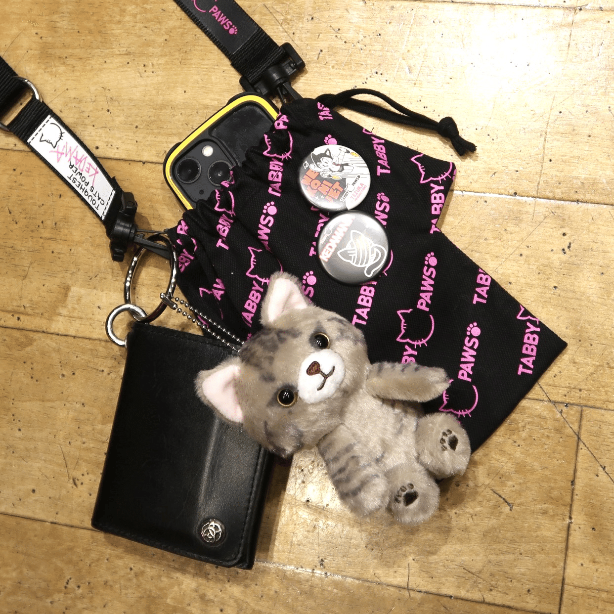 柳葉魚グッズ GREEN FINGERSさんのオリジナルグッズ達が入荷いたしました‼️】 小屋