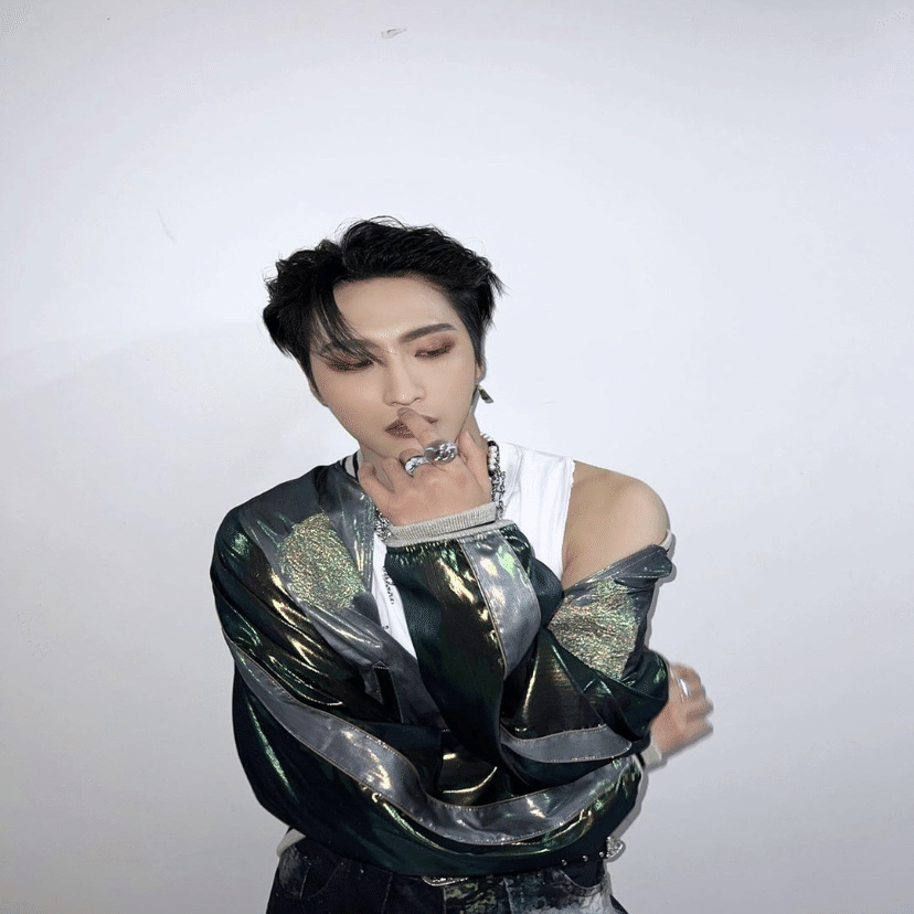 ATEEZ ヨーロッパ 限定 MITO イヤーマフ 耳あて ソンファ ユノ着用 ATEEZ ヨーロッパ 限定 MD MITO イヤーマフ 耳あて 手袋セット - メルカリ