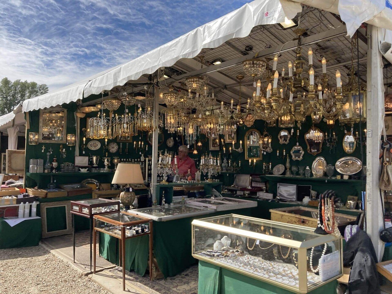 パリ】入場料10€のブロカント(蚤の市)へ｜プラム✧miha