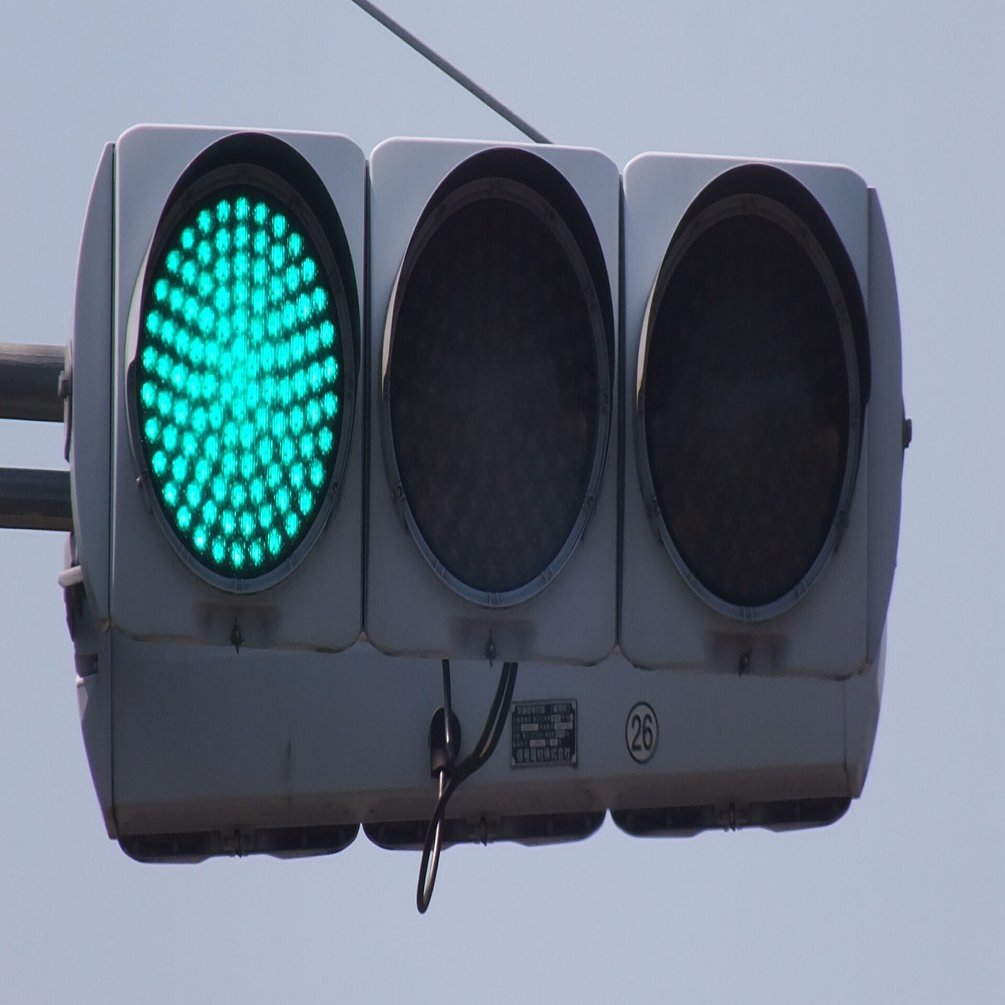 白井市所沢のオール信号電材薄型面拡散ユニット 26ステッカー付き