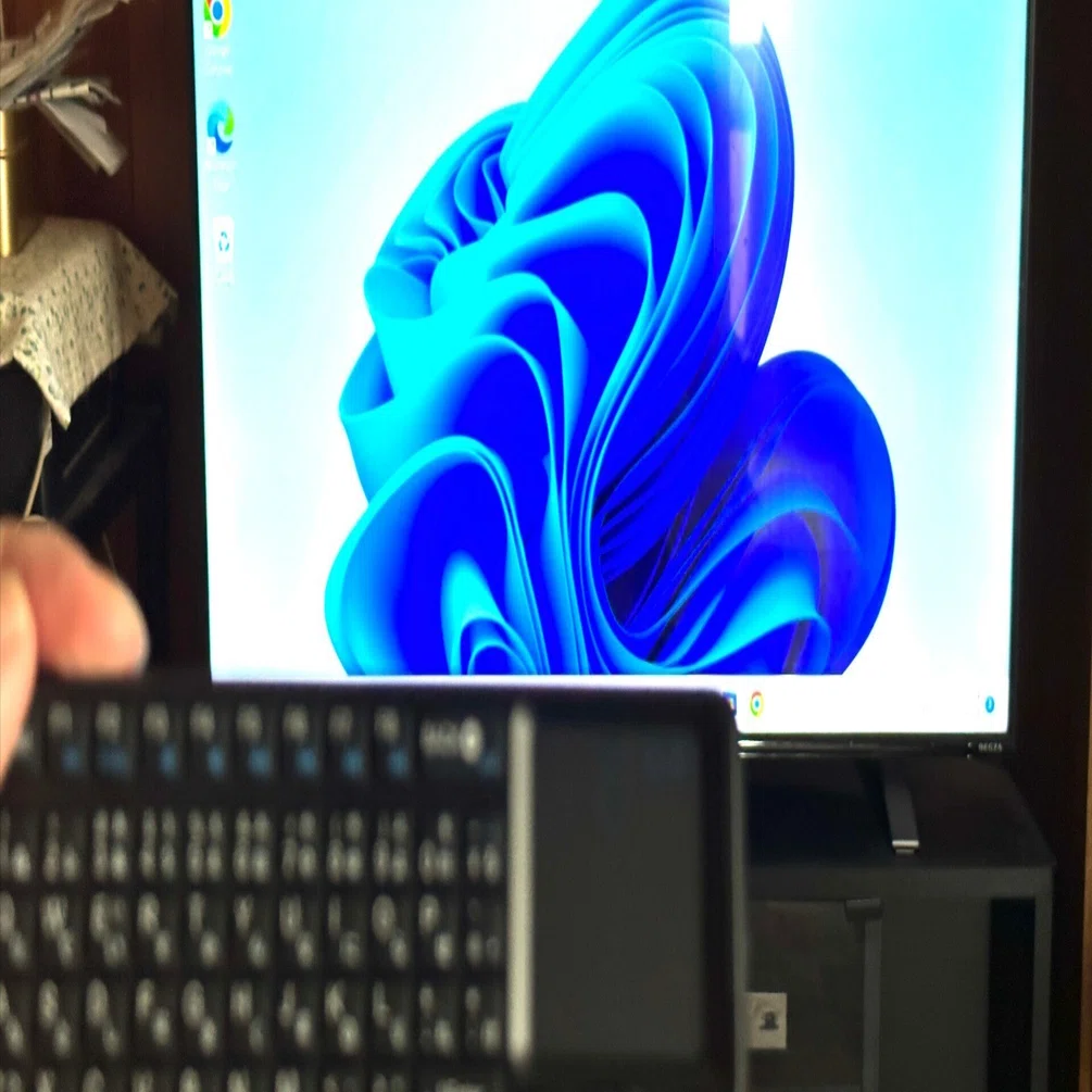 ミニPC＋ミニキーボードの使い道｜スパジのステテコハイテク生活