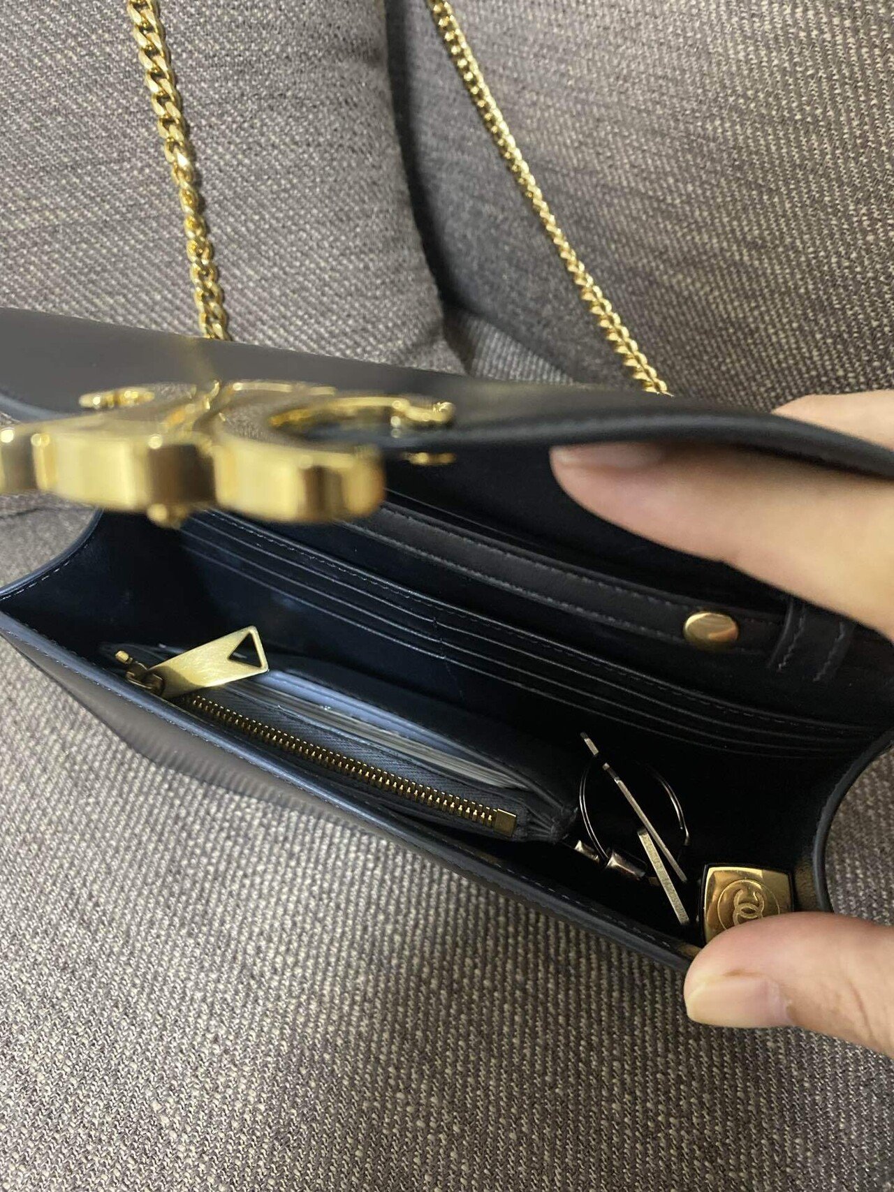 CELINE チェーンウォレット □CELINE□トリオンフ チェーンウォレット ブラック (CELINE
