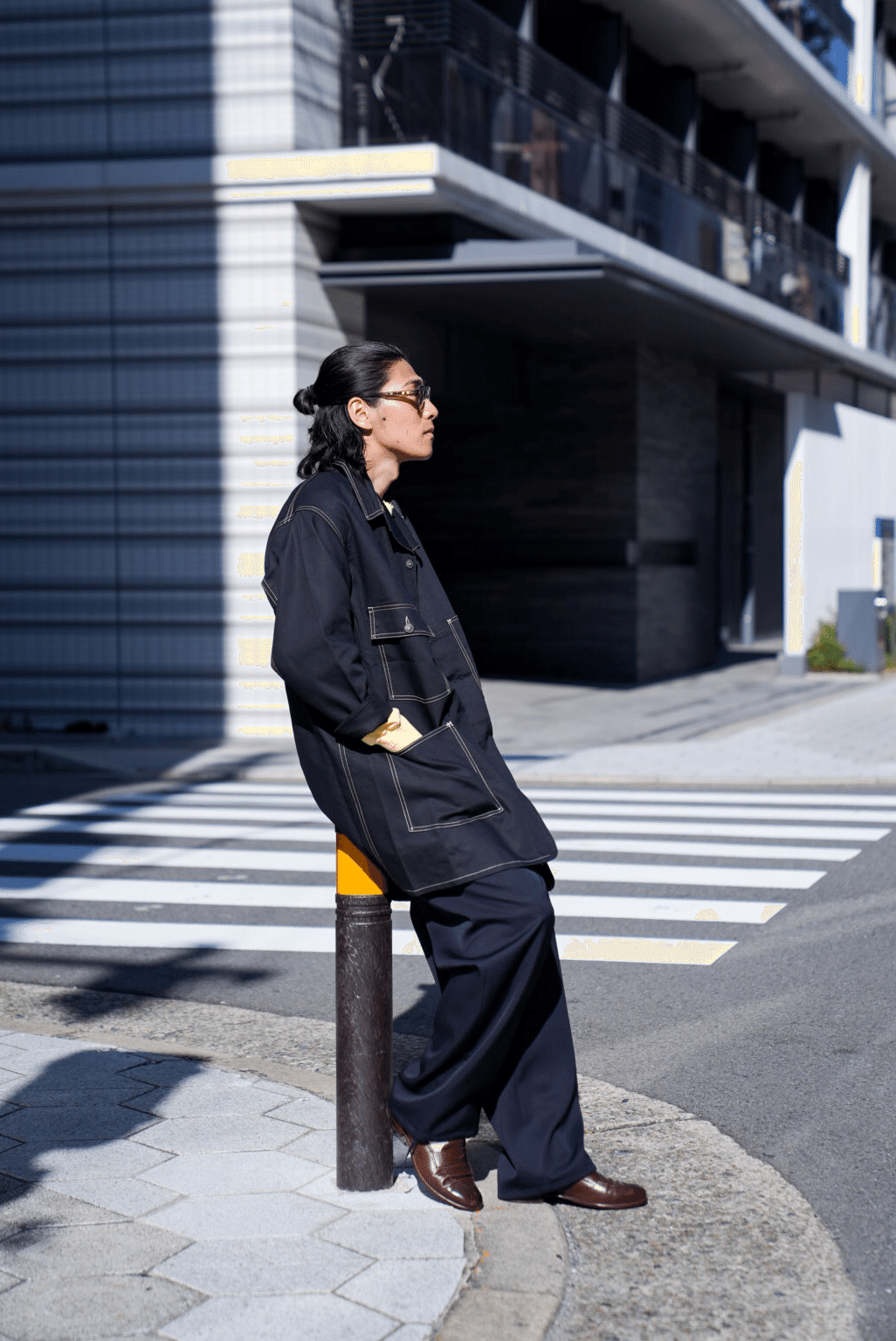 未使用に近い　TheCLASIK グルカトラウザーズ　ネイビー　Ｌサイズ 未使用に近いTheCLASIK グルカトラウザーズネイビーLサイズ