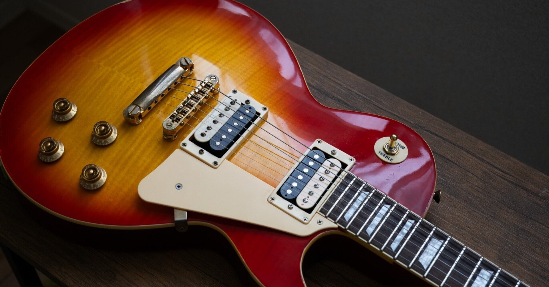 Blitz by Aria Pro II Leopard|Croquetteギター機材研究 Blitz by Aria Pro II Leopard|Croquetteギター機材研究