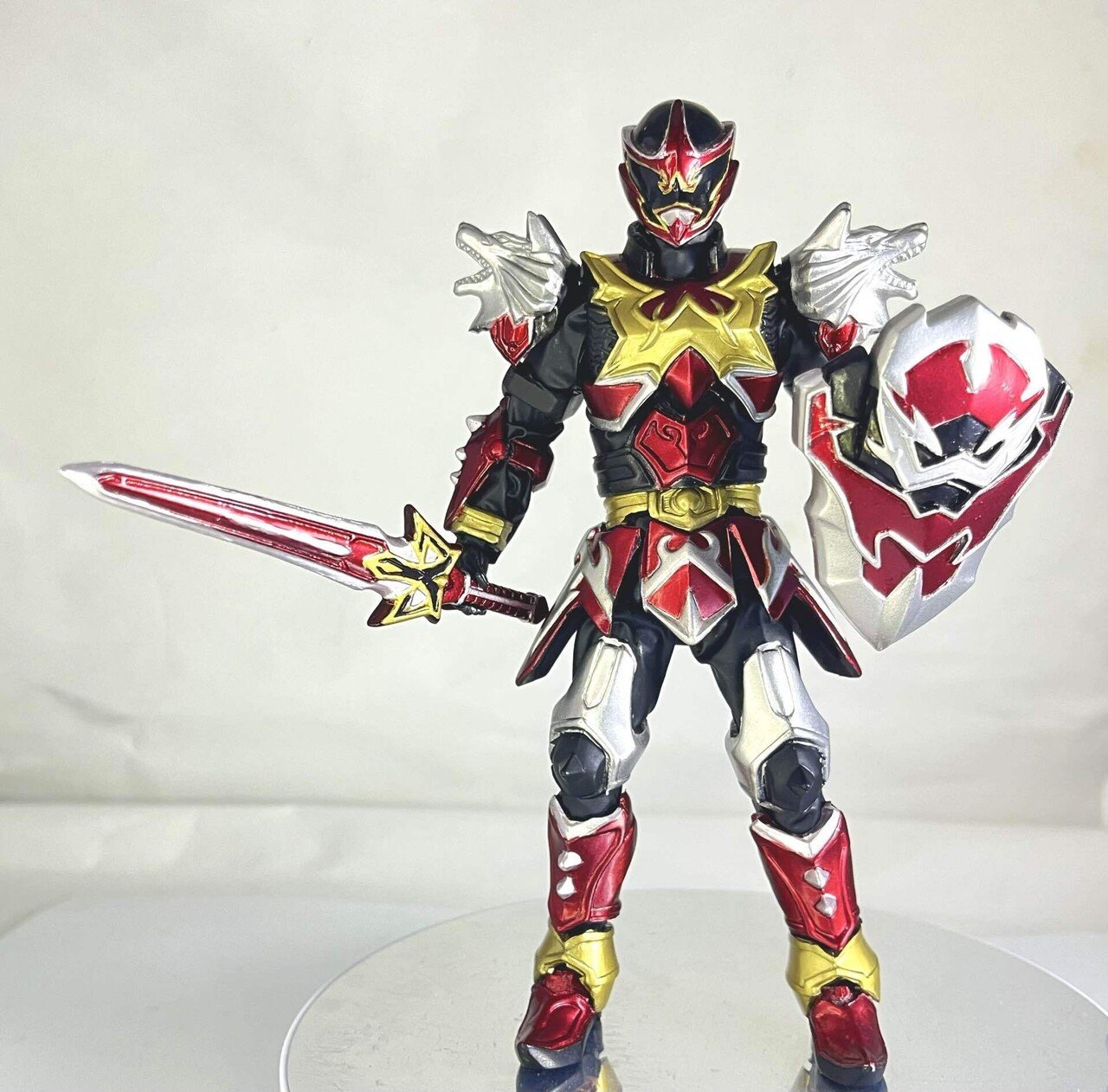 【超貴重】ウルザードファイヤーソフビ　てれびくん抽選プレゼント 超貴重】ウルザードファイヤーソフビ てれびくん抽選プレゼント - メルカリ