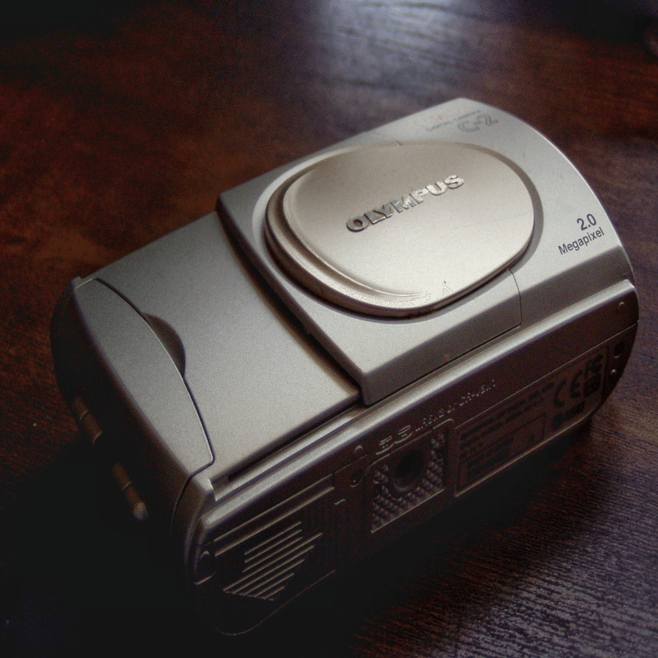 【ほぼ未使用】CAMEDIA C-2 OLYMPUS OLYMPUS CAMEDIA C-2｜元田中マロ