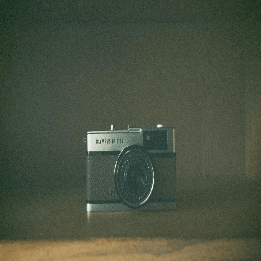 フィルムカメラ〉olympus trip 35｜南