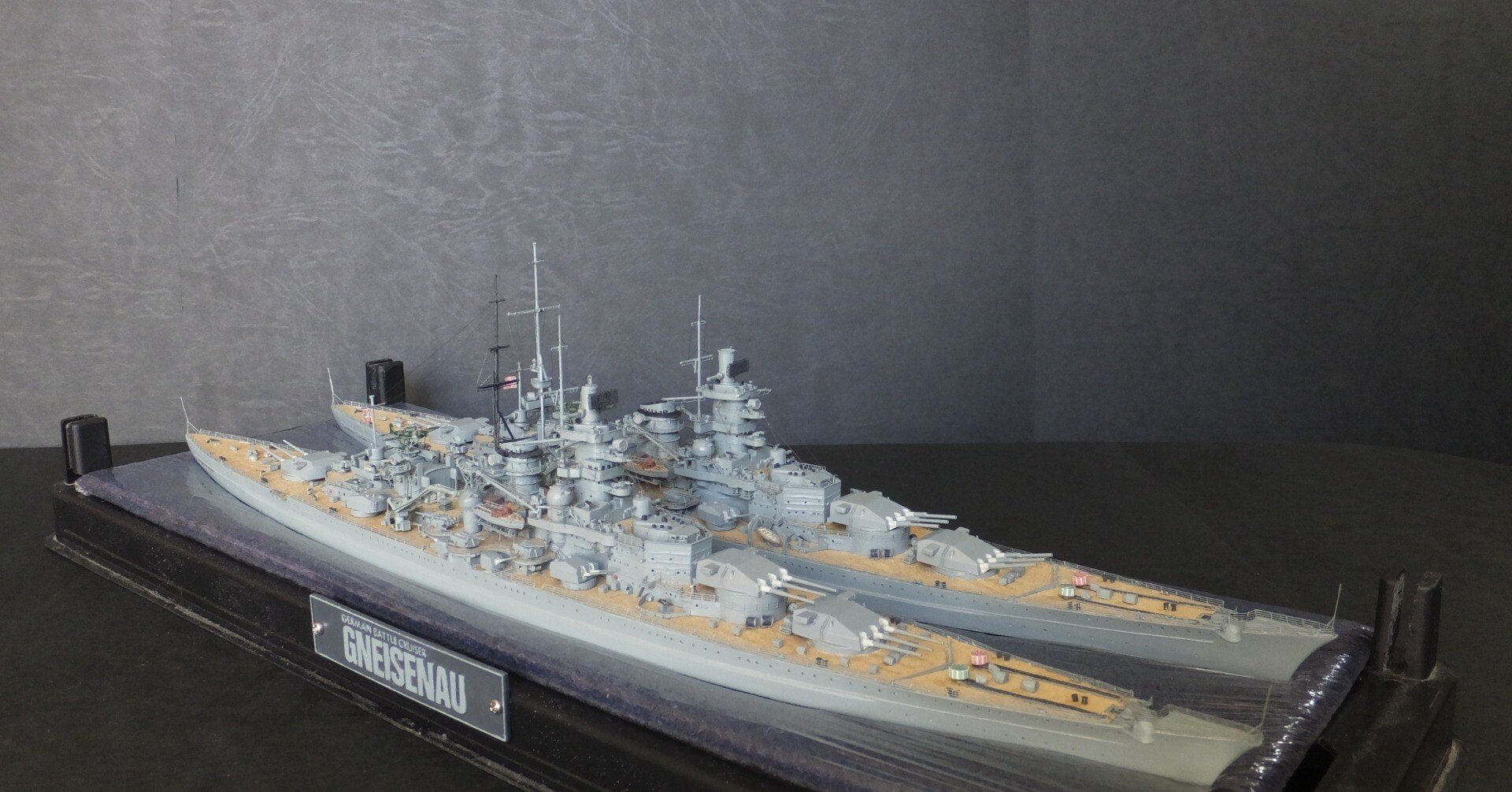 DKM Scharnhorst Class 1941 シャルンホルスト級制作記 #3 (Tamiya 1