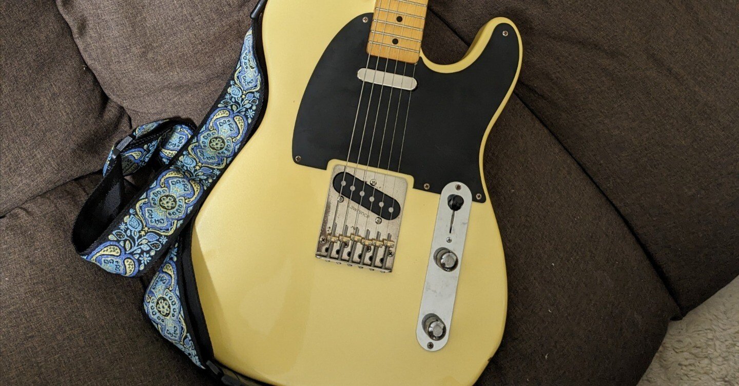 Bill Lawrence ギターネックとヤマハギターのボディ+パーツ。ジャンク Bill Lawrence ギターネックとヤマハギターのボディ+パーツ。ジャンク