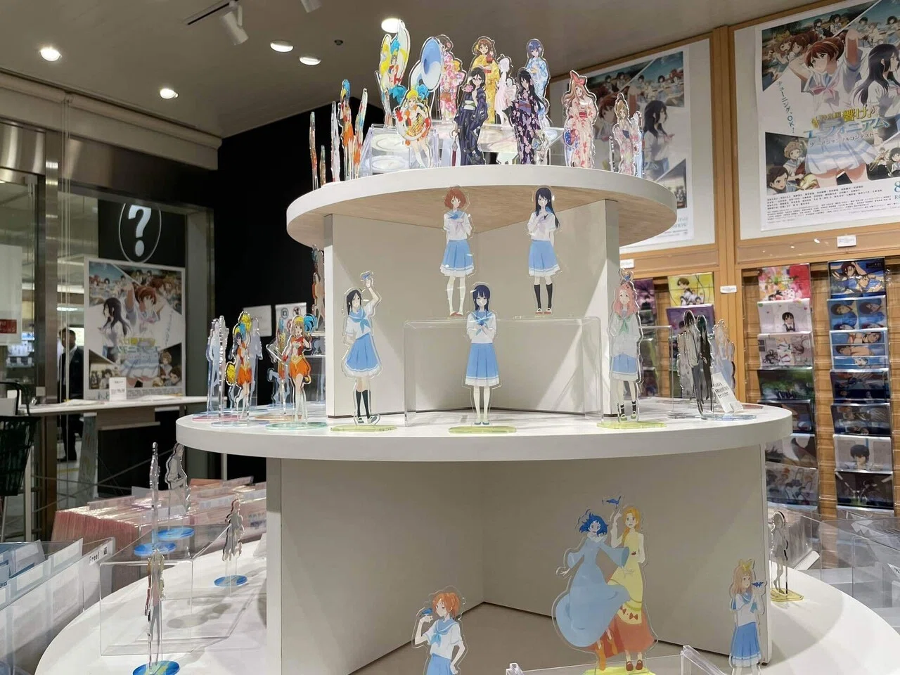 京アニグッズ　希少品　まとめて　ユーフォニアム　前売り　など 京アニグッズストアで「響け！ユーフォニアム」を拝む＠京都駅｜のざわ