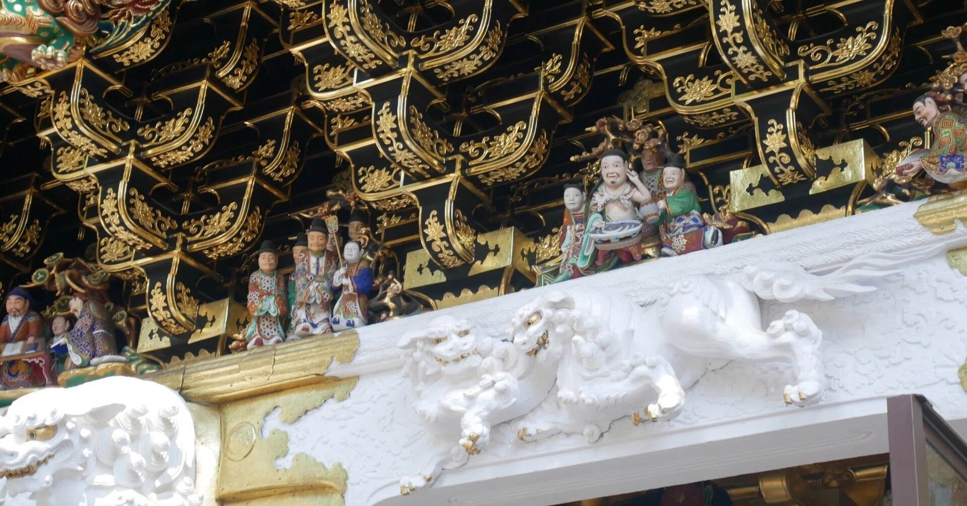 319 絢爛豪華な日光東照宮で彫刻美に酔う｜揺蕩う旅人・なお