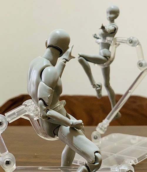 モデル用のフィギュアを買ってみたので試しに描いてみた｜髙堀