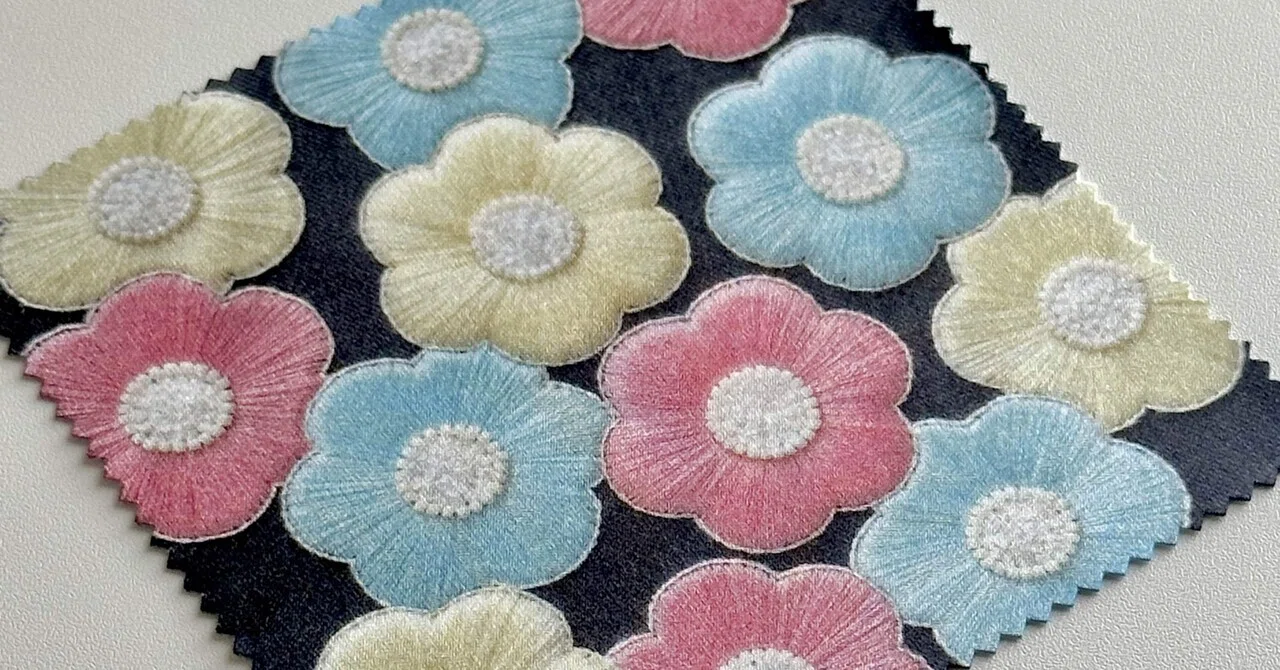 Look, look, look! It's so cute after all~💕｜はなこまち/刺繍作家