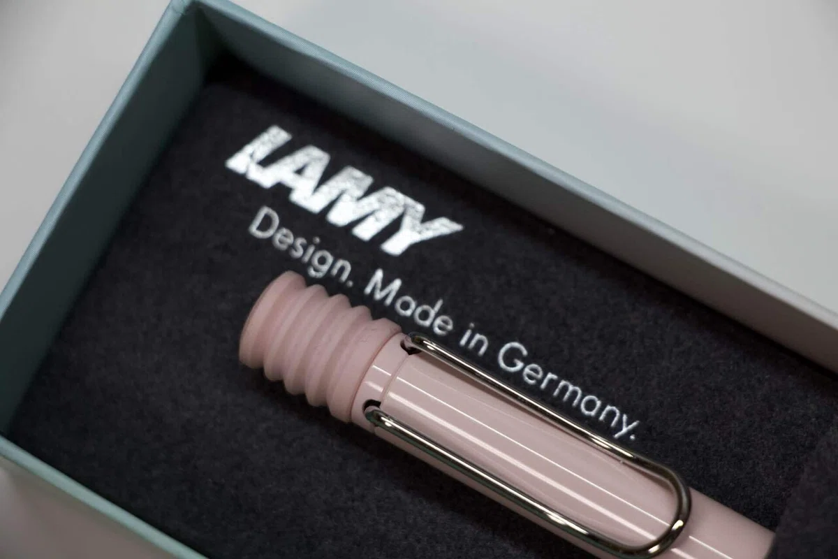 極詳細レビュー】LAMY safari BP｜たたんstationery