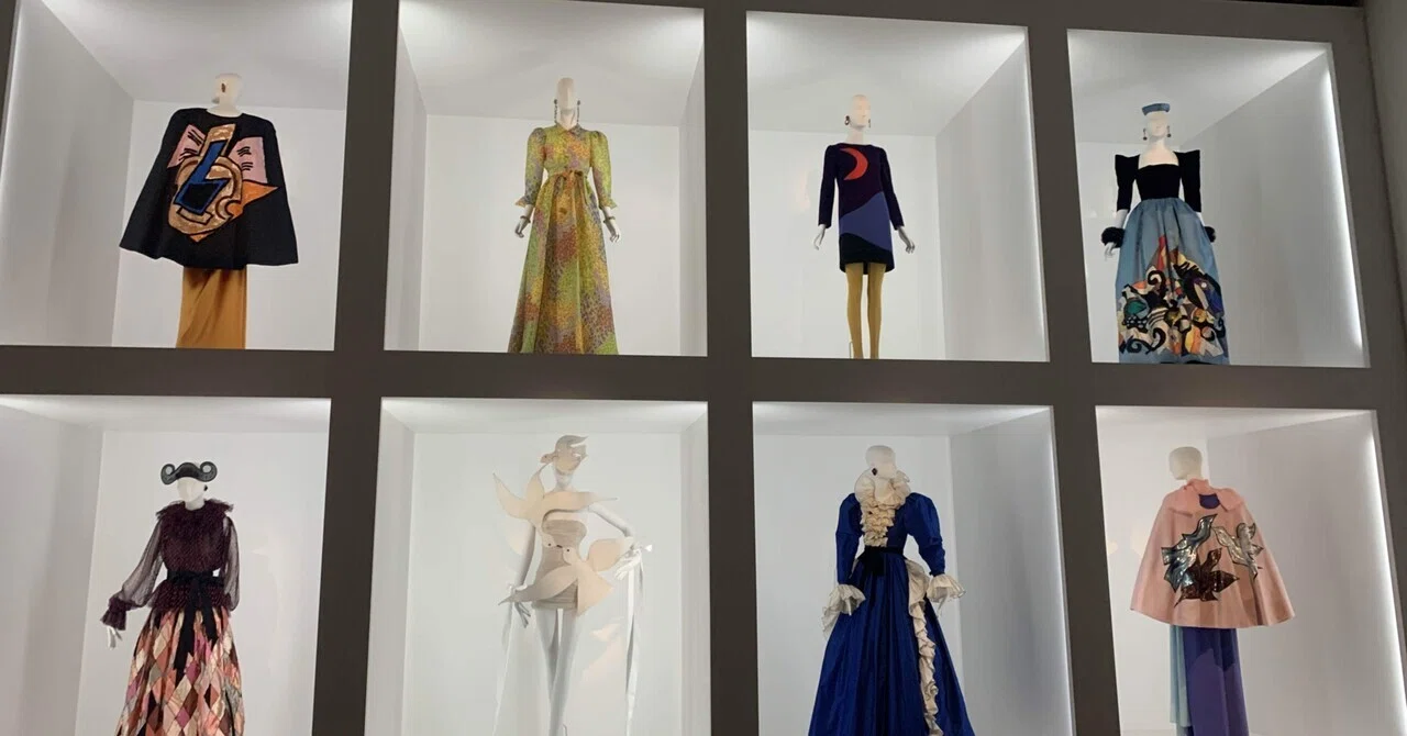 イヴ・サンローラン展に行ってきた話|兼田ビスマス