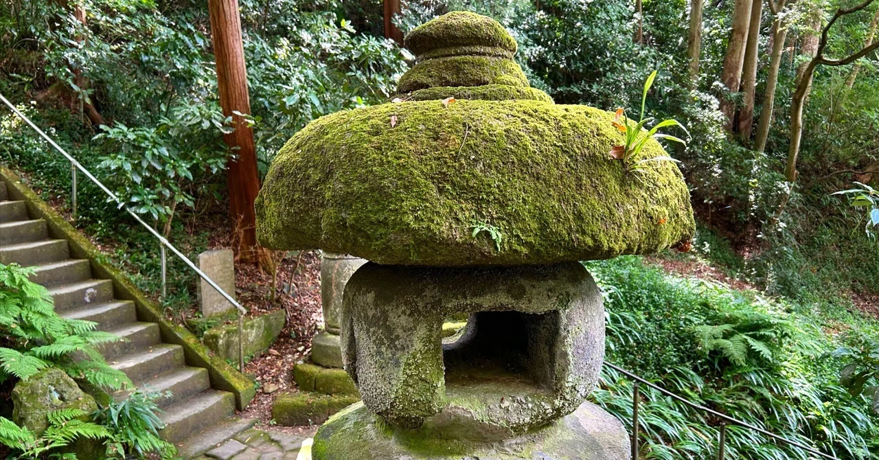 理系による「アート」考察] 俗世からの一時逃避、としての苔寺