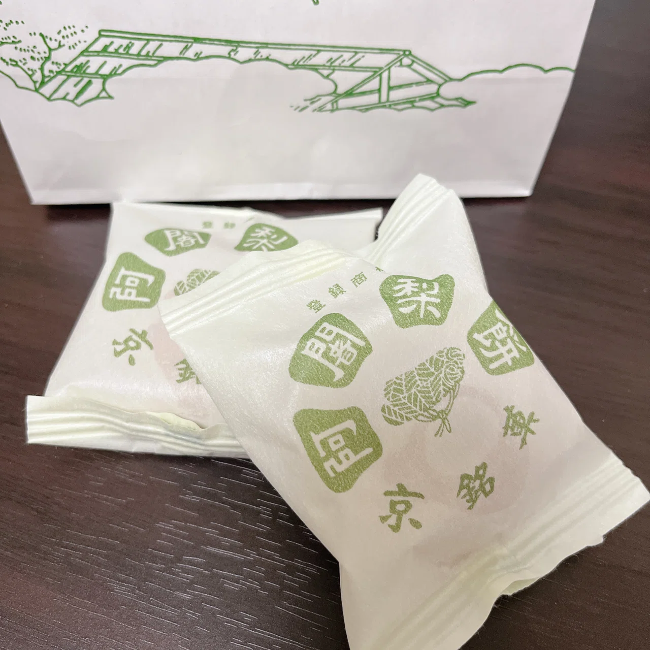 超絶技巧展からの阿闍梨餅｜カンナ