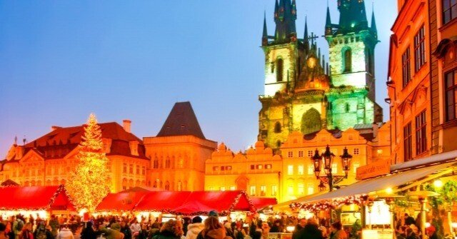 プラハの冬レディー Nadia Ranya | BABY, THE STARS SHINE BRIGHT