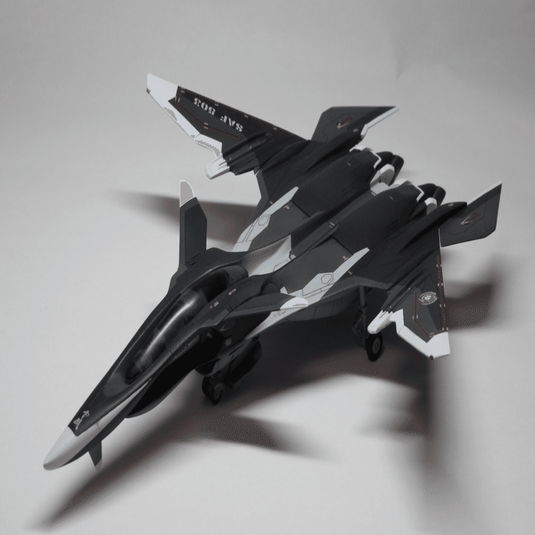 プラッツ　メイヴ雪風　1/72 マルチマテリアルキット 戦闘妖精雪風」1/72スケール マルチマテリアルキットがプラッツから9月