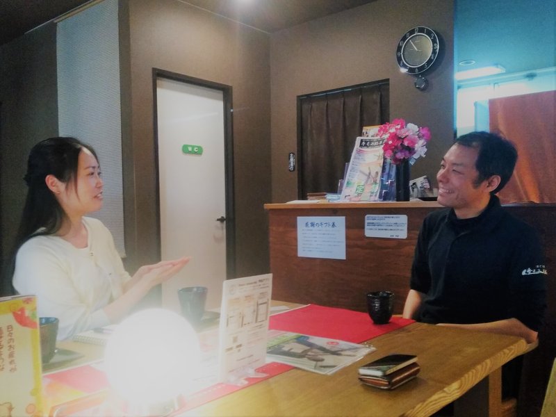人と医療を繋いでいく 手もみ総本店厚木愛甲店 てもあつ オーナー 西岡祐一さん Madoka Note 人と医療を繋いでいく 手もみ総本店厚木愛甲店 てもあつ オーナー 西岡祐一さん Madoka Note