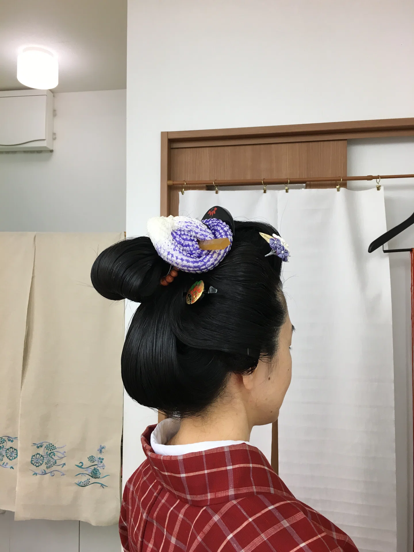 つまみ細工関係なく、地毛結い日本髪の画像集｜つまみ細工の東京クラフト