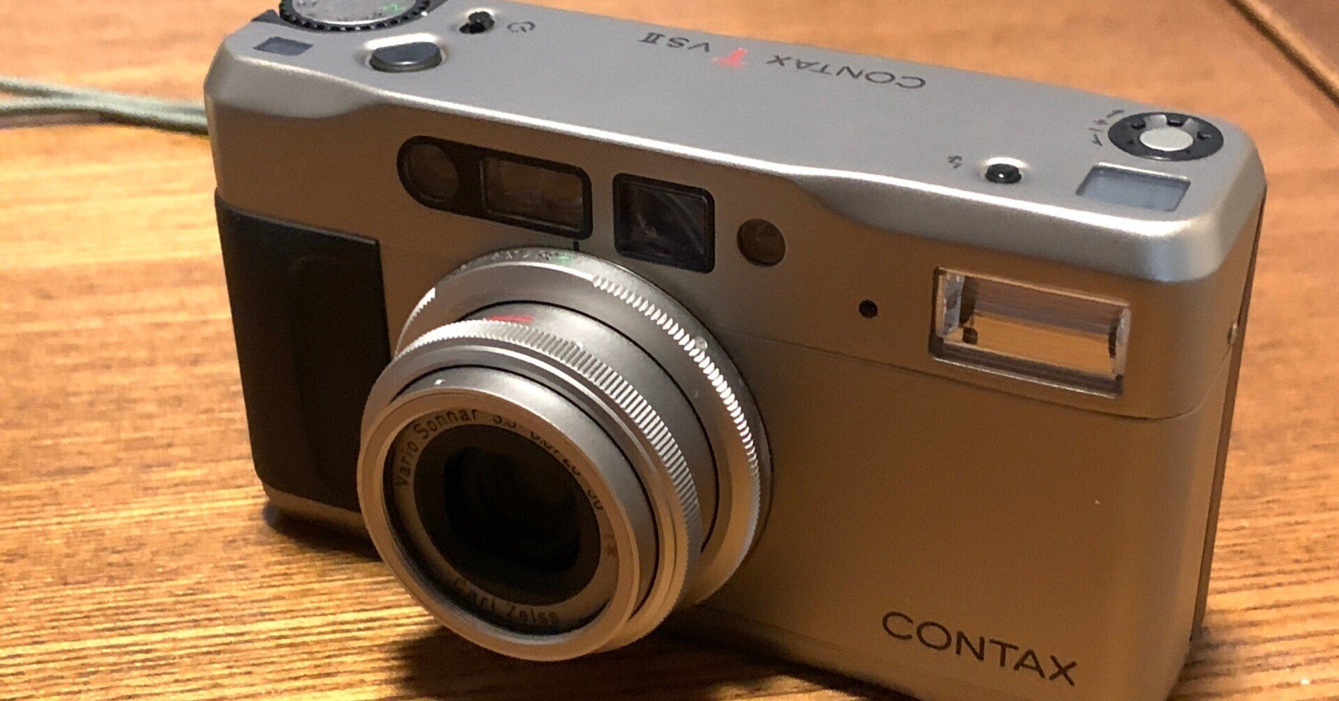 あ*き様 CONTAX T vs ii シルバー フィルムカメラ ケース付き あ*き あ*き様 CONTAX T vs ii シルバー フィルムカメラ ケース付き あ*き