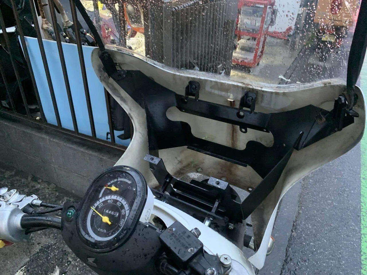 ベンリィ110改 スーパーベンリィ125ルーフ開発④ルーフを載せる