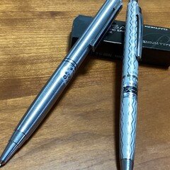 ぺんてる PMG海外限定 初期型 海外限定のPMGは硬度表示窓が金色だった