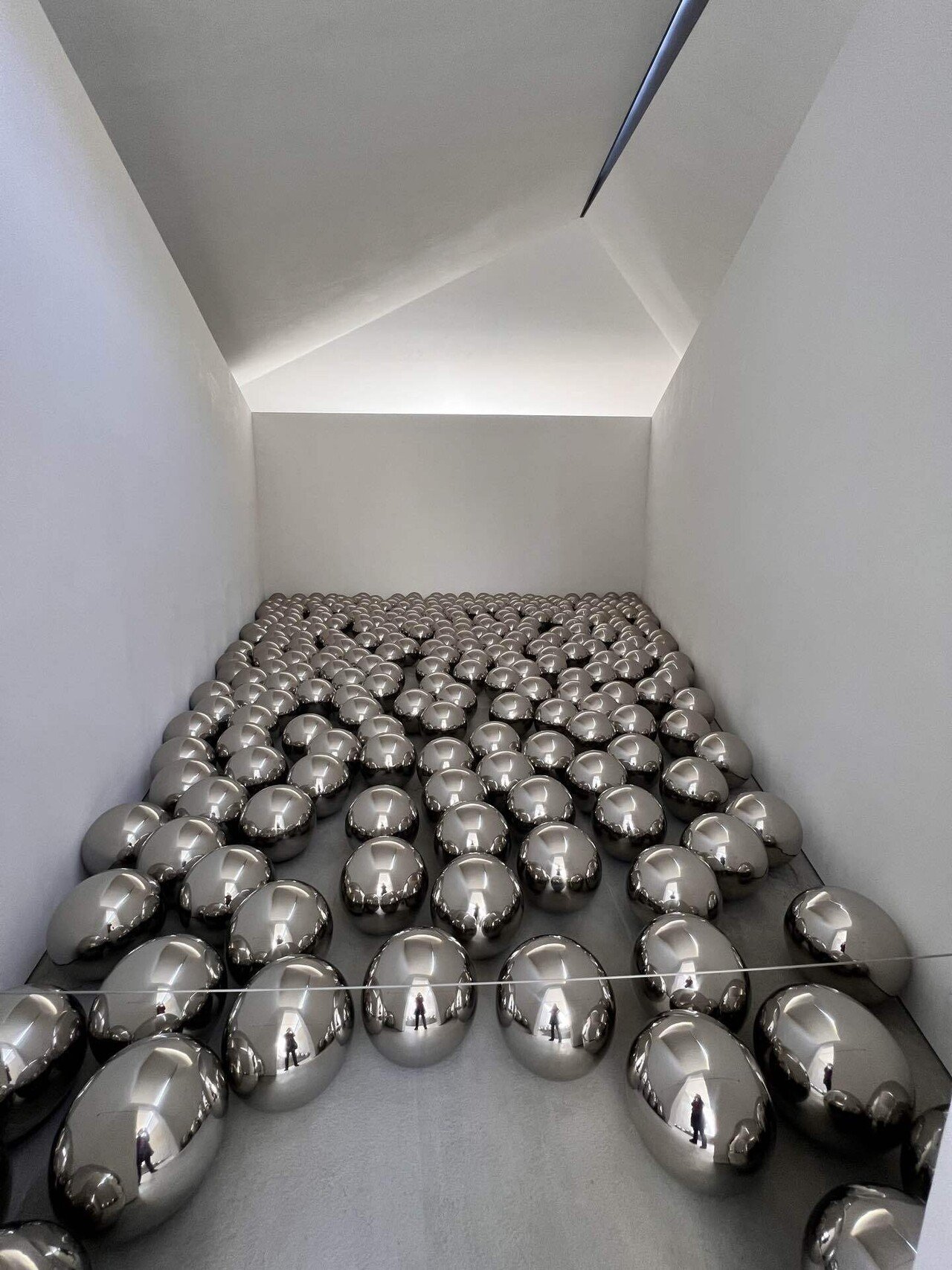 草間彌生を見たい！ 現代アートの直島へ｜ヨーコJAPAN