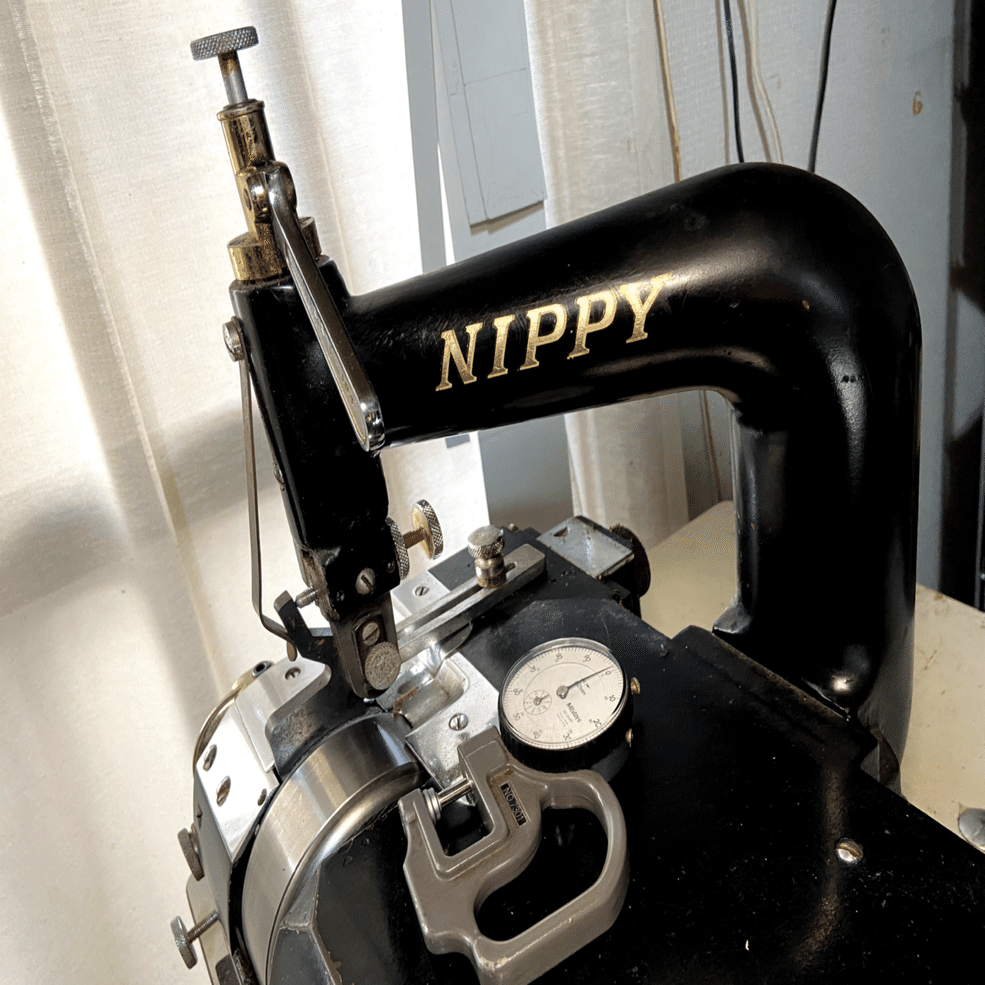 革漉き機のメンテナンス｜クーデルカレザー