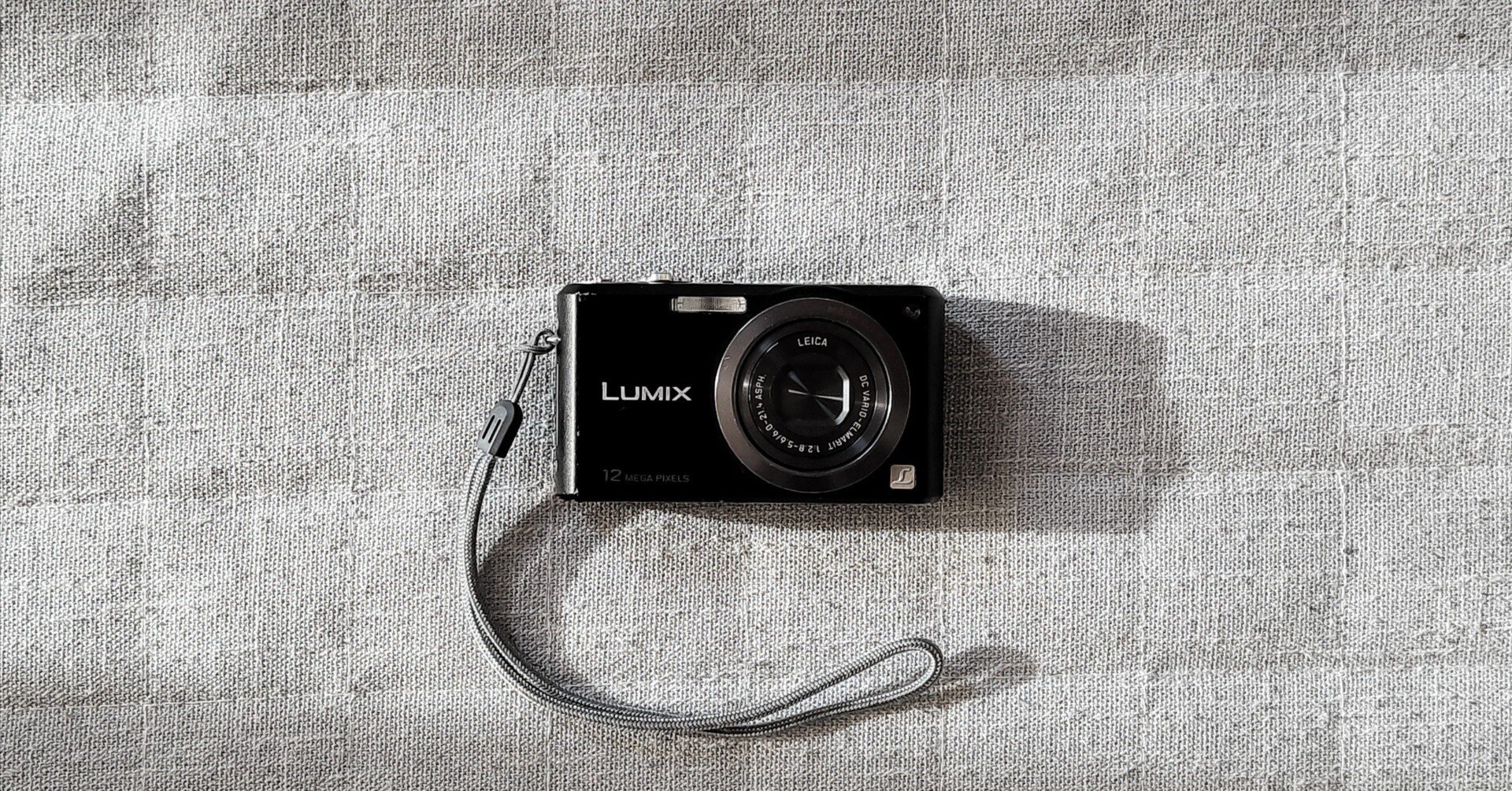 ルミックス DMC-FX100 オールドコンデジ CCDセンサー ルミックス DMC