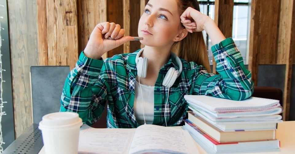 アメリカの大学の学費はどのくらいかかる ウエダ ケビン Note