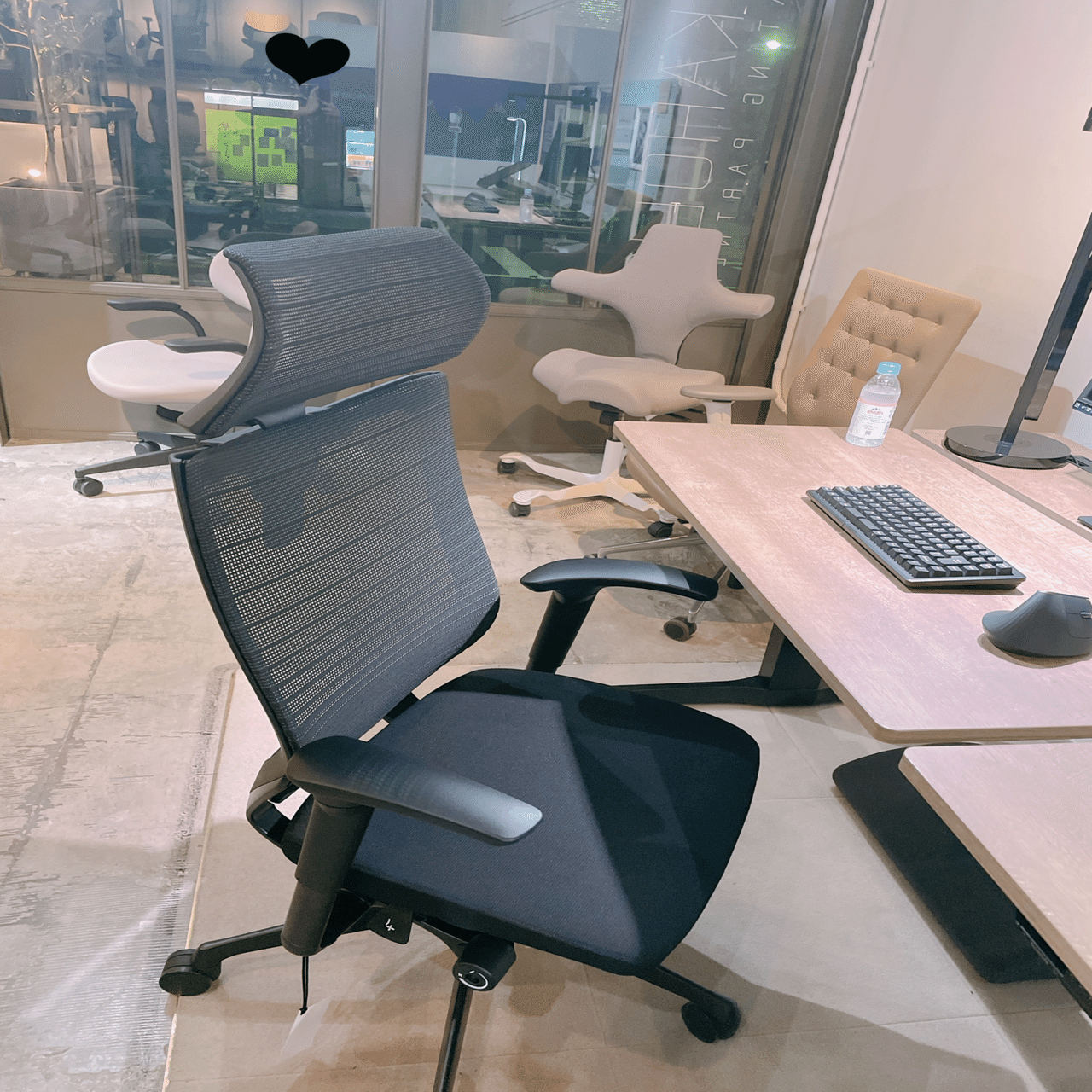 WORKAHOLICさんで椅子買ってきたよレポ｜いちせ雨衣